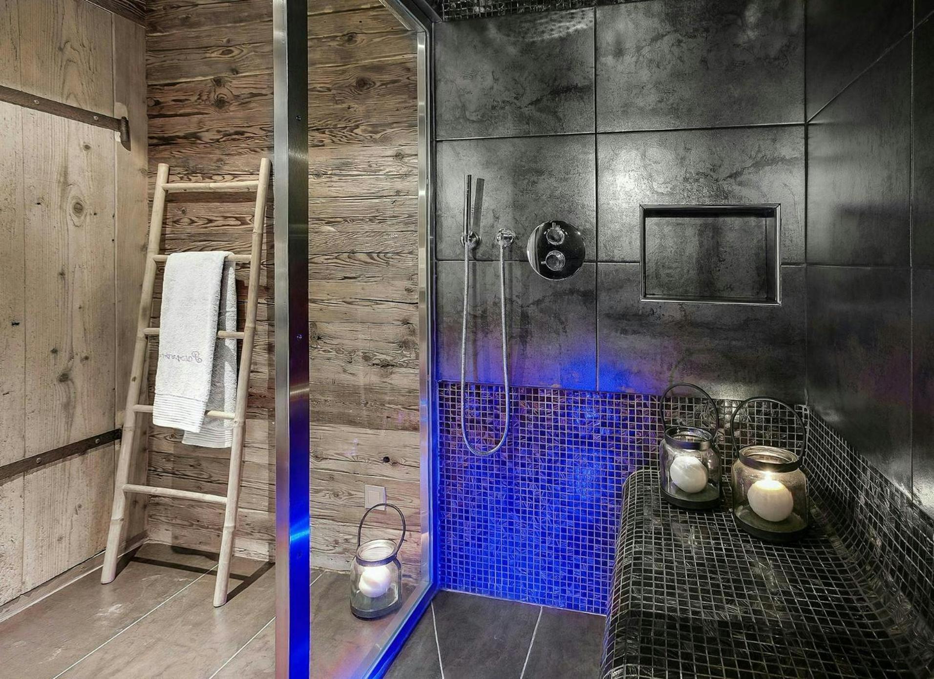 The Super Cabin Of The World Chalet